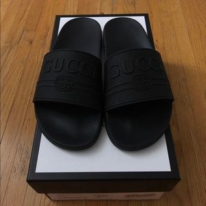 Gucci Logo Pursuit Slides